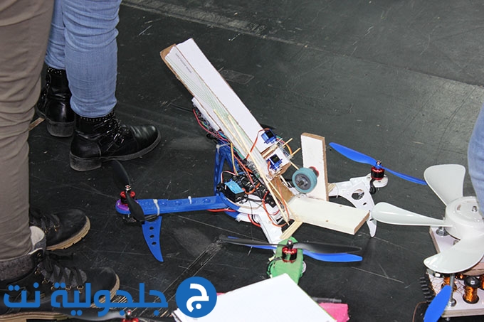مدرسة المستقبل تحتل المرتبة الاولى ببناء وبرمجة طائرات بدون طيار